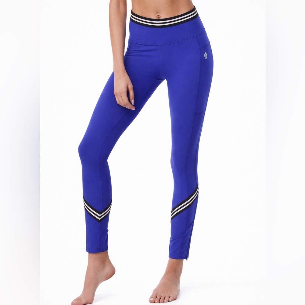 Free People Movement Blue 7/8 Leggings Size Small with Pockets